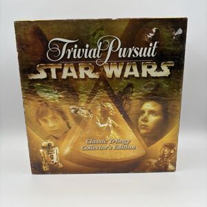 Trivial Pursuit Star Wars Classic Trilogy COMPLETE 1997 Trivia R2D2 WORKS